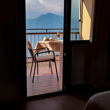 Hotel San Zeno 산 제노 디 몬타냐 외부 사진